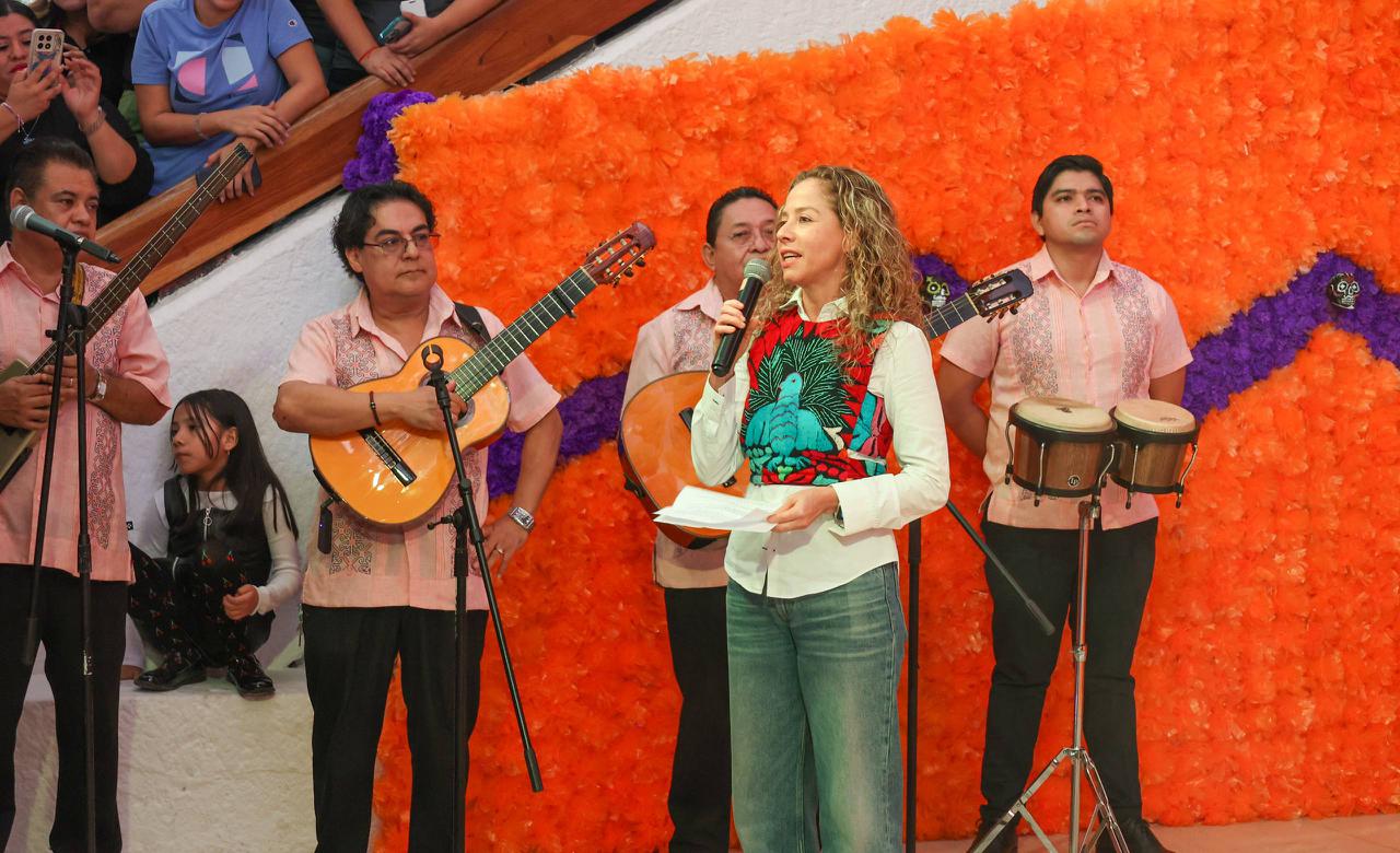 uploads/6/32/01 (2475).Jpeg